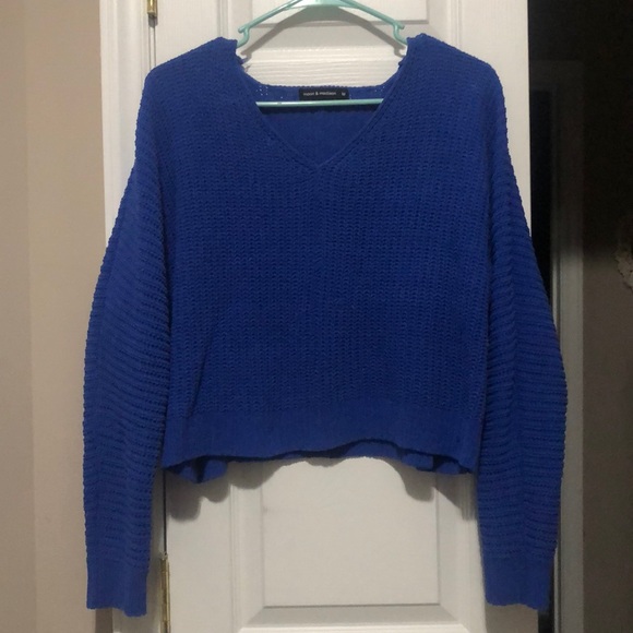 Knit cropped sweater - Picture 1 of 3